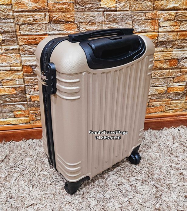 MALA PORÃO MÉDIA 23Kg + MALA CABINE 8 a 10Kg NOVAS - Trolley Viagem