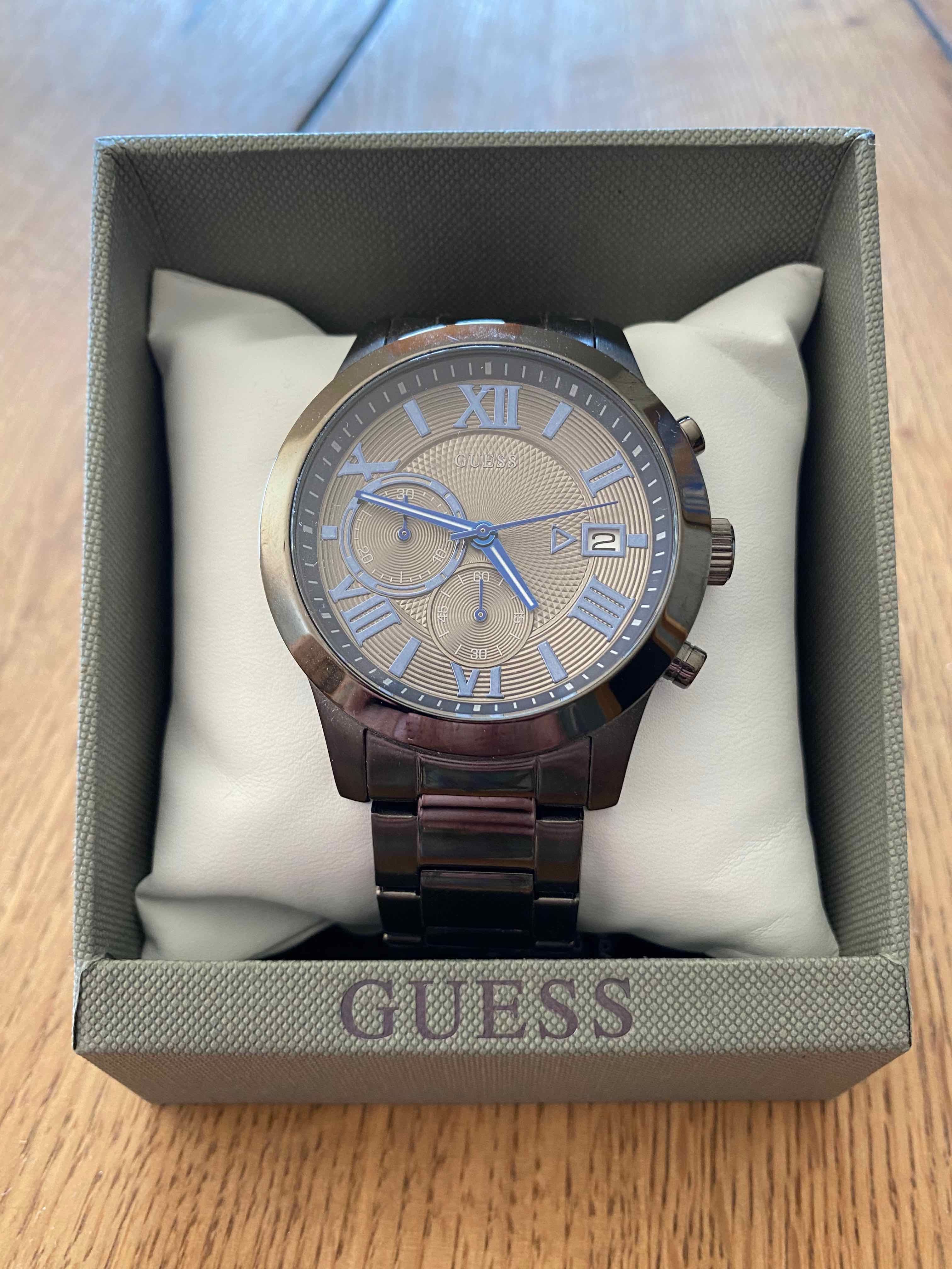 Relógio Homem Guess - bracelete metal cinza