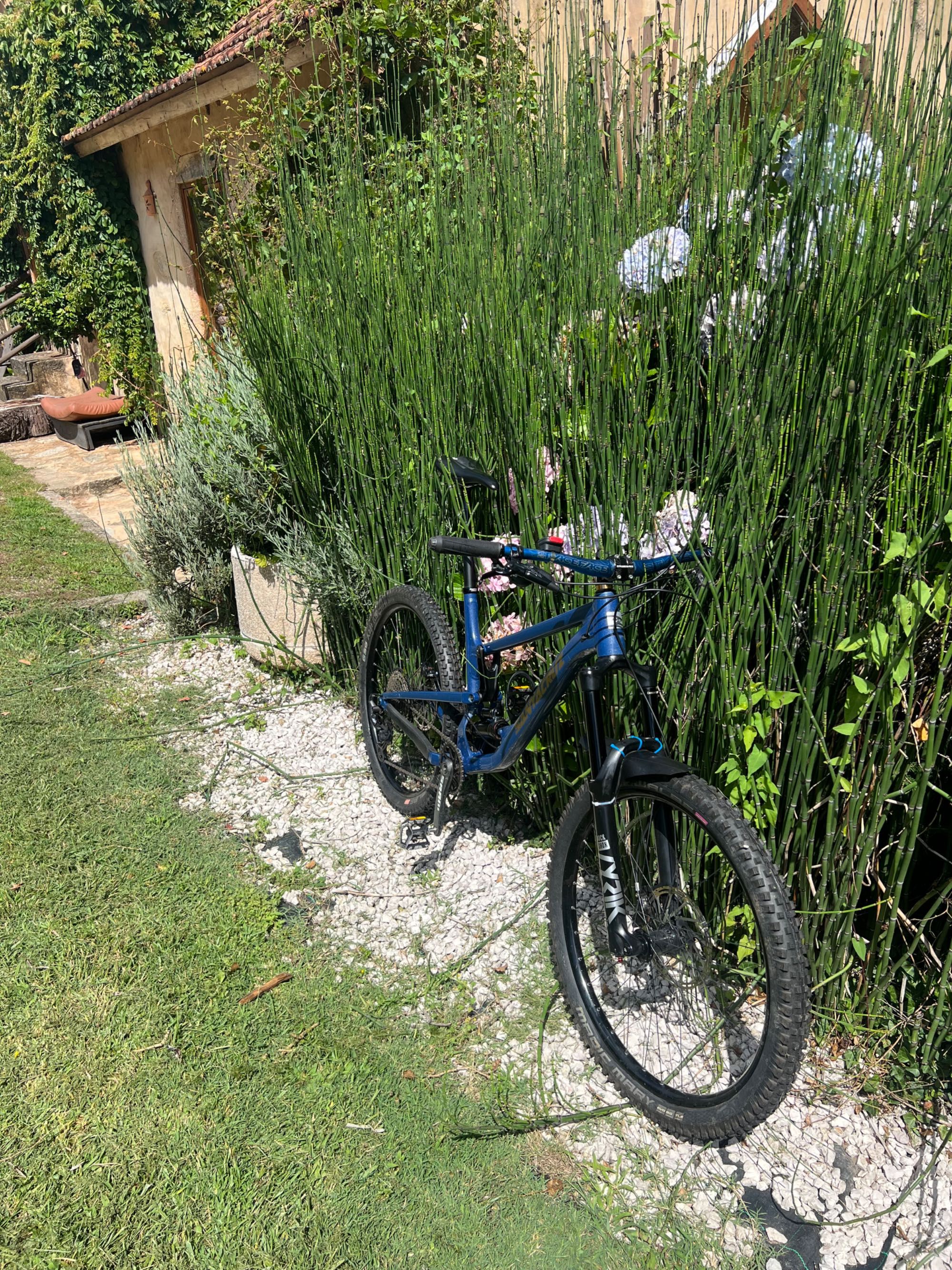 Santa Cruz Nomad 4 iv 1x12 Shimano xt sram r
