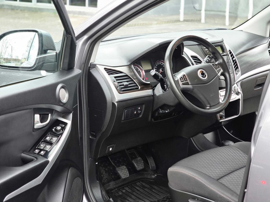 Продам свой кроссовер SsangYong Korando 2л ( ОДИН ХОЗЯИН )