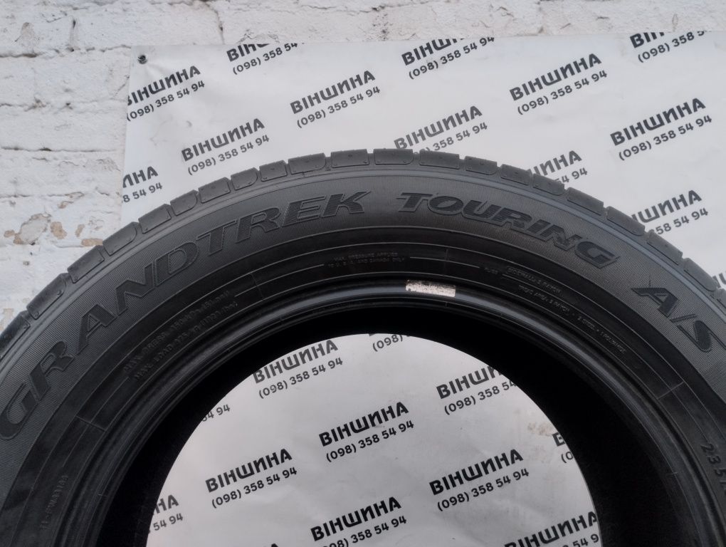 Шини 235/60 R 18 Dunlop Grandtrek Touring A/S Комплект. Колеса склад.