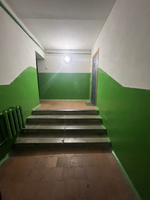 Продаж видовоі 1-кім квартири