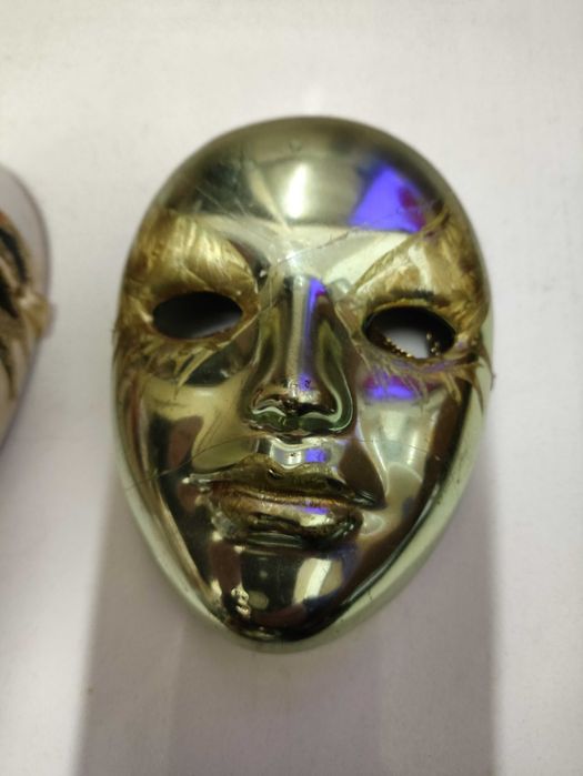 3 Máscaras de porcelana de parede