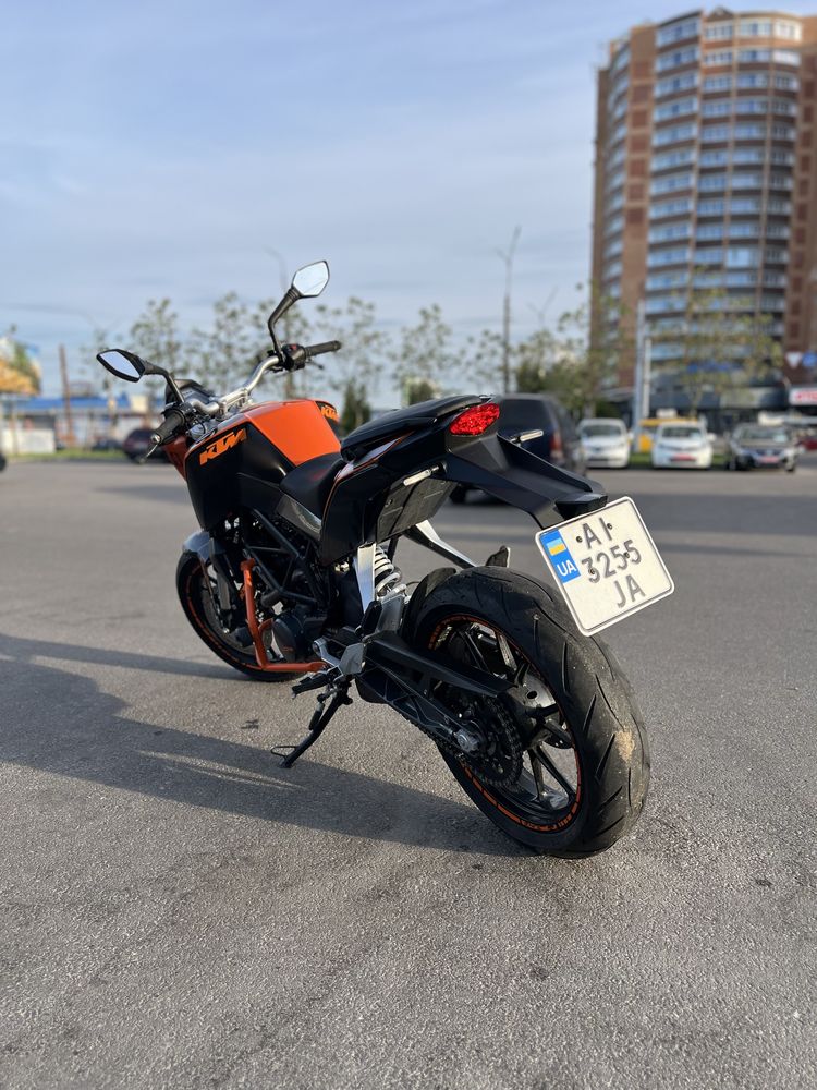 Мотоцикл KTM Duke 200 2012 рік