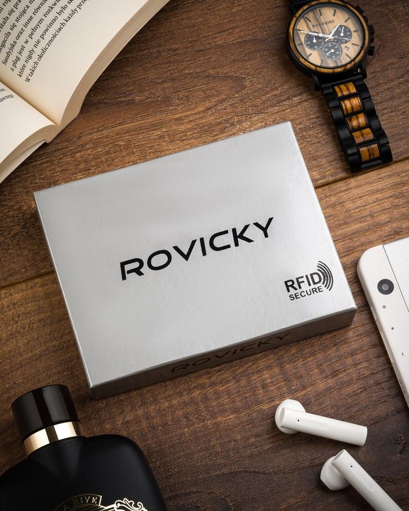 skórzane etui na karty i dokumenty - rovicky