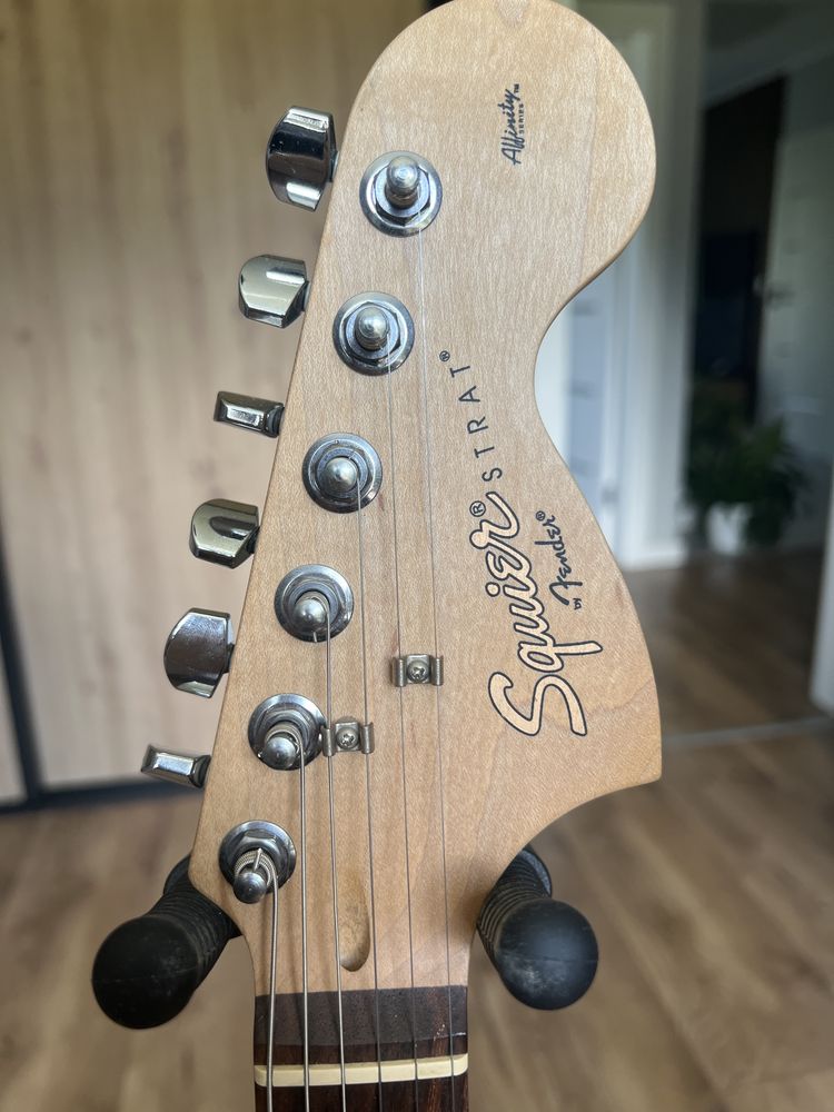 Squier by Fender Stratocaster gitara elektryczna