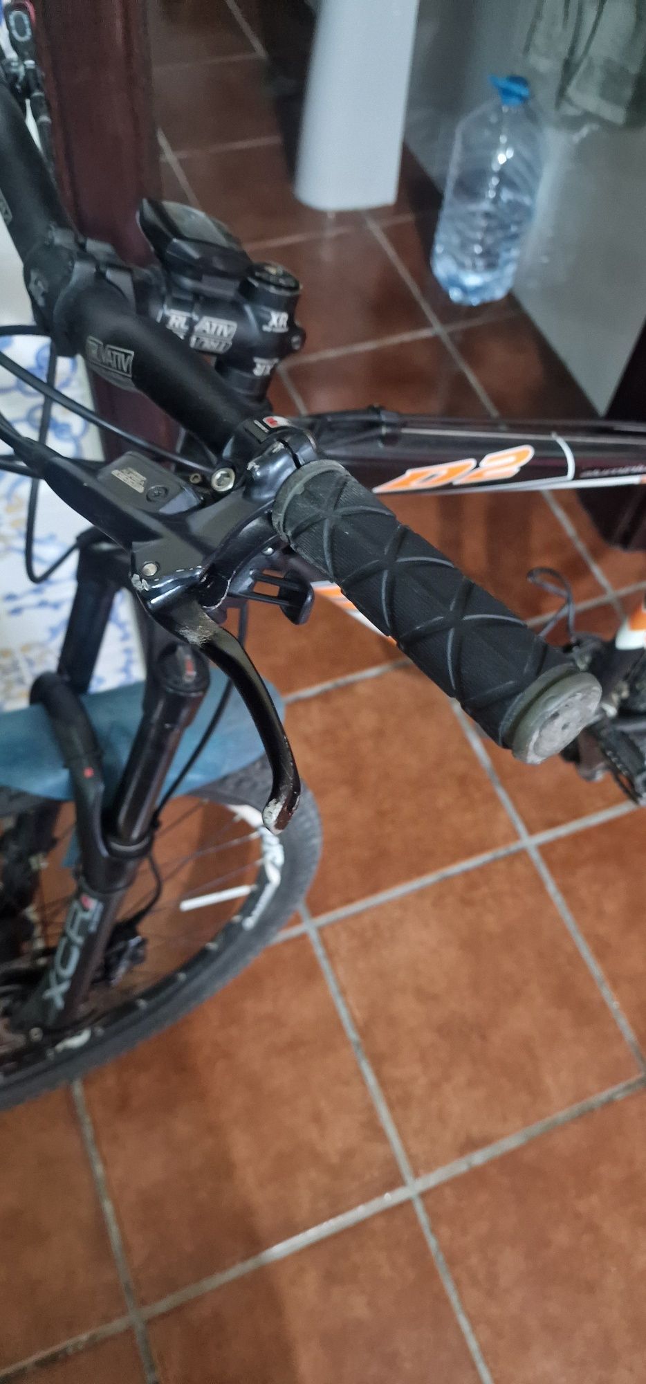 Bicicleta D2 Monte