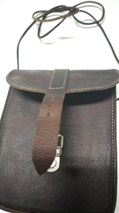 Bolsa em Cabedal,