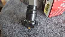 Termostat Gates opel adam, astra, corsa (074)