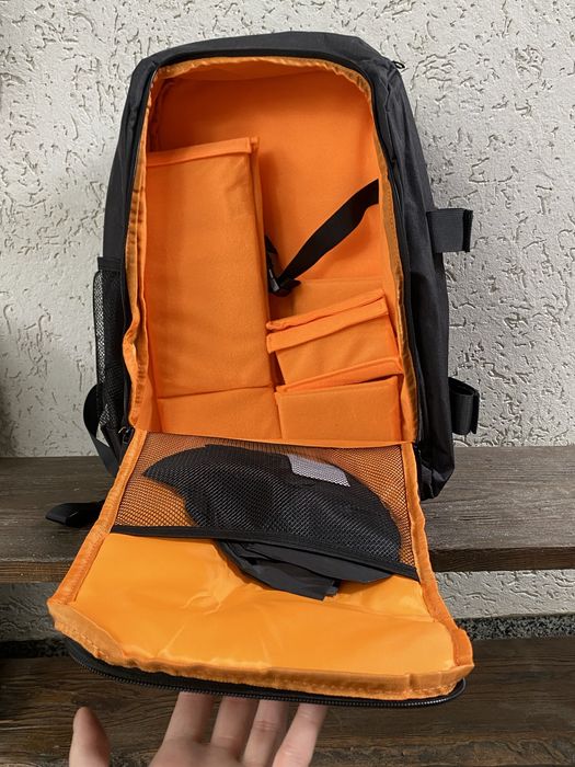 Рюкзак для фотокамери та приладнання