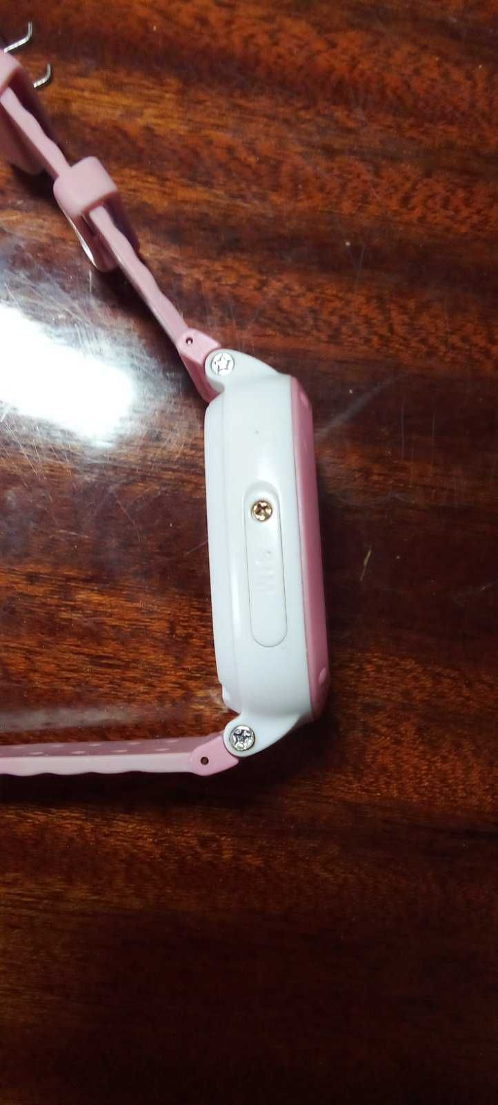 Дитячий смарт годинник AmiGo GO004 Splashproof Camera+LED Pink