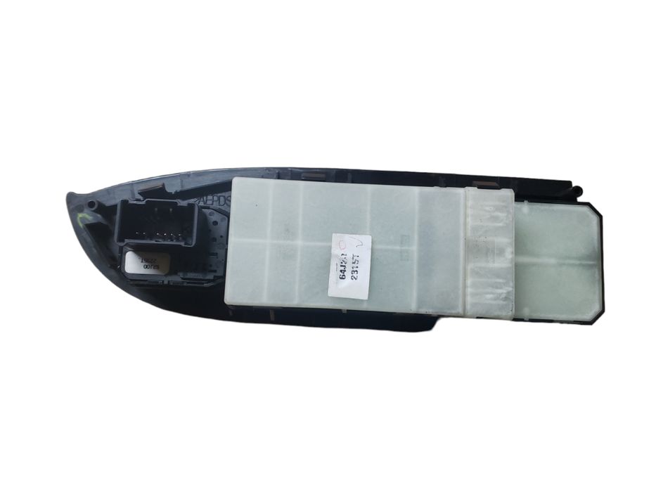 кнокпки стеклоподьемника водителя Suzuki Grand Vitara разборка