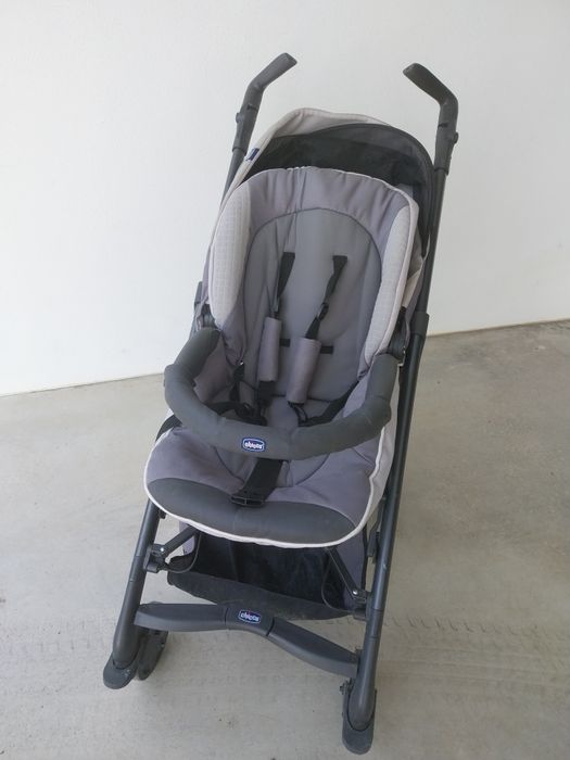 Carrinho de bebé chicco