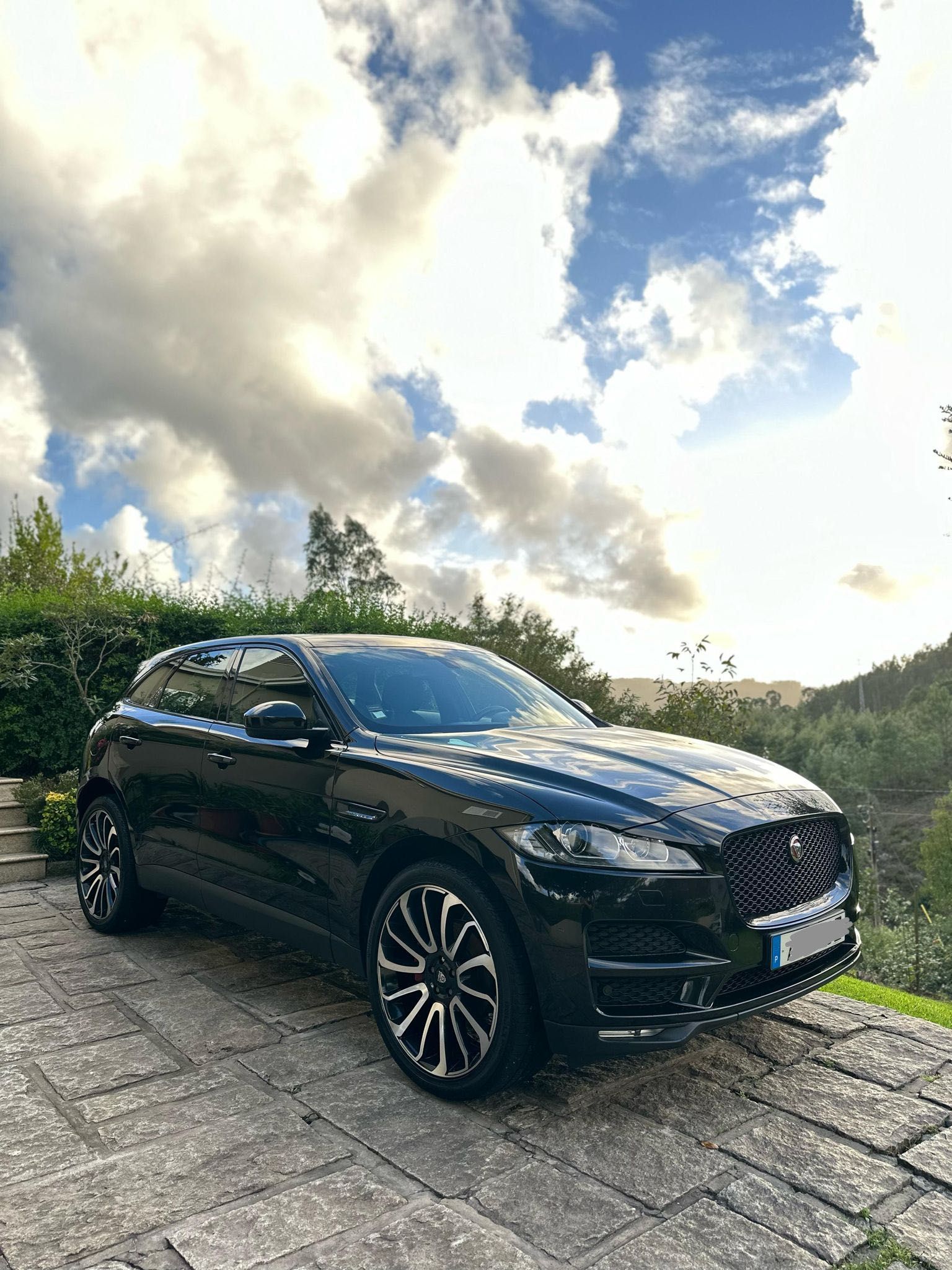 Jaguar F-Pace 2.0 Diesel 180cv | 2017 | 215.000km | 29.990€