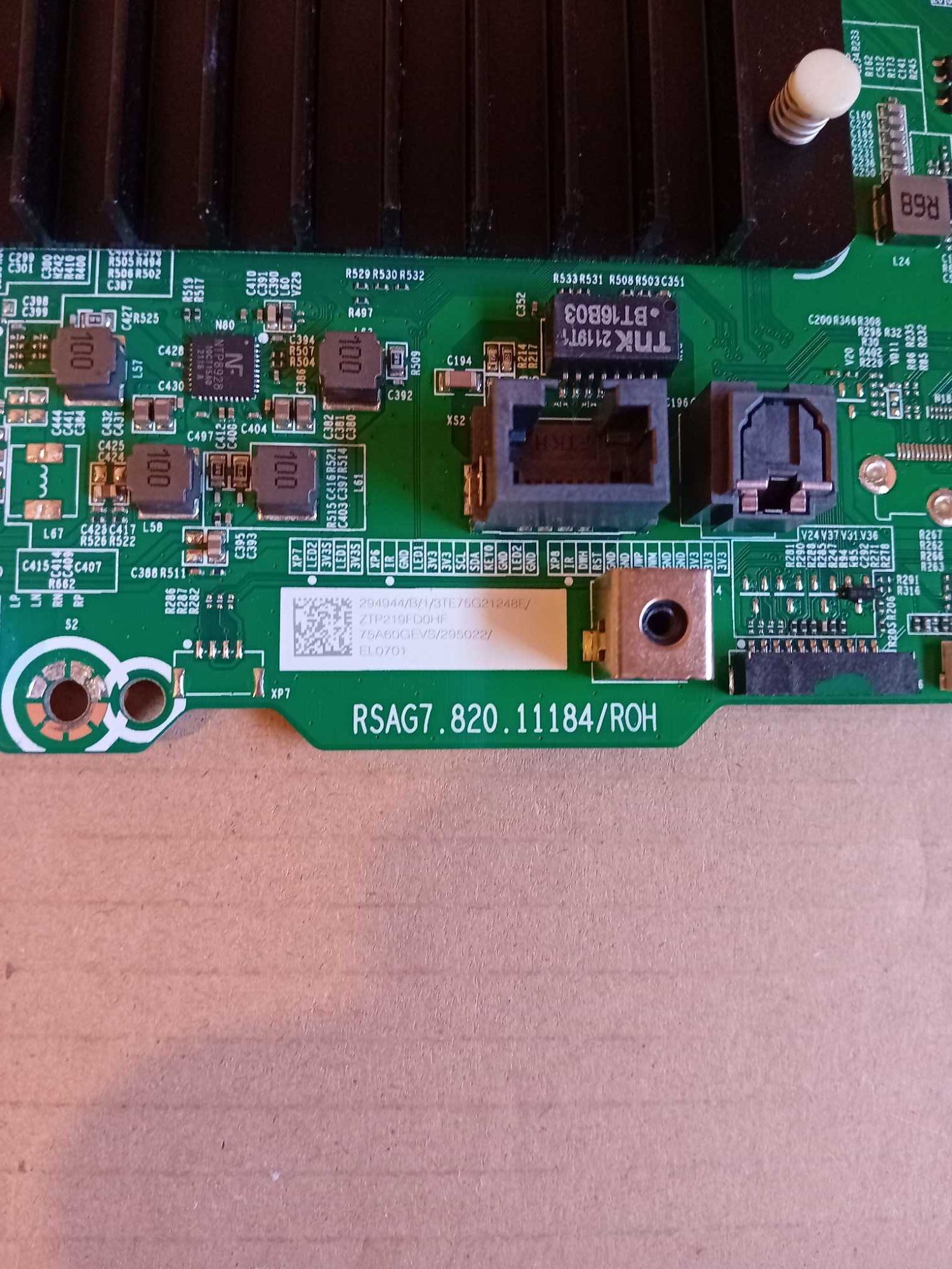 placa tv Hisense 75a7gq
