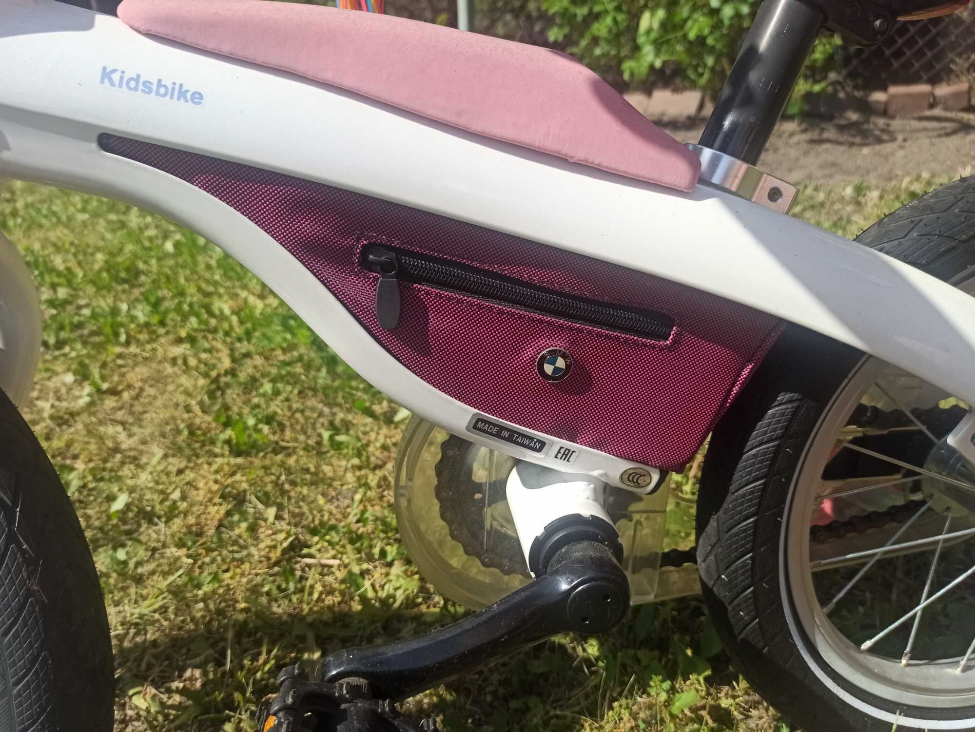 Rower dziecięcy Kidsbike BMW biegowy/ pedały i kółka boczne 3-6lat