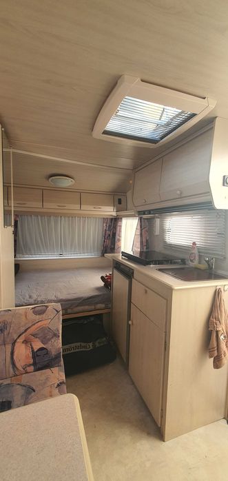 Przyczepa kempingowa CARAVELAIR 1000 DMC