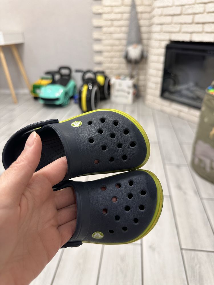 Дитячі  босоніжки сандалі crocs c7