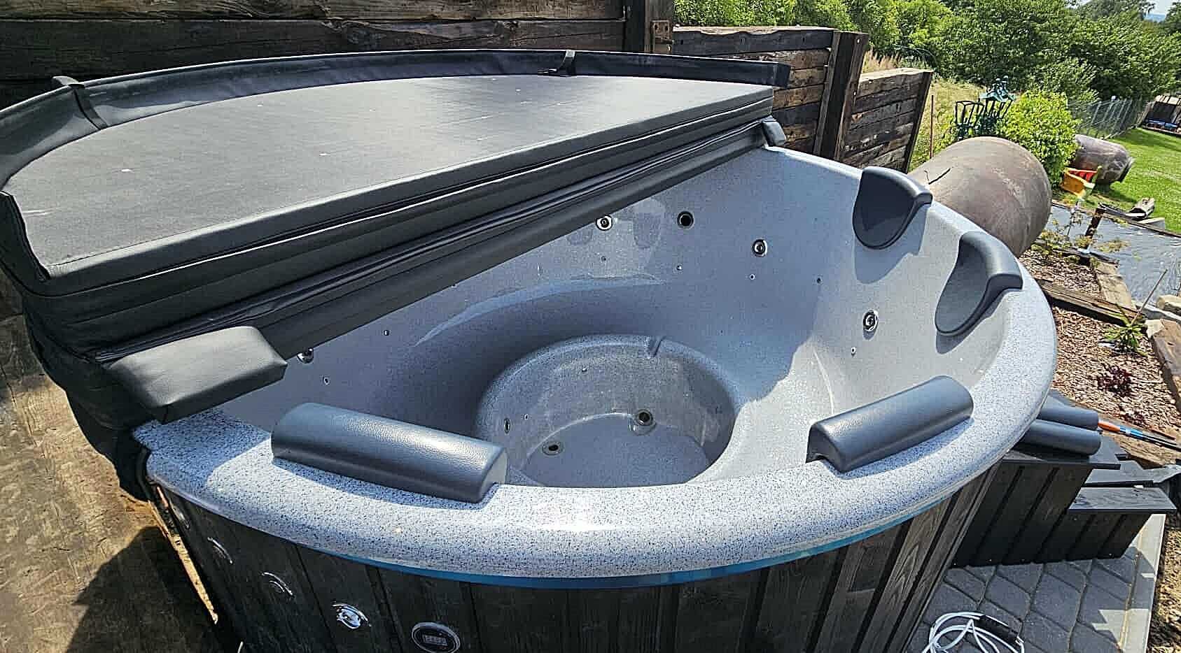Jacuzzi mega zestaw gratisy spa balia basen