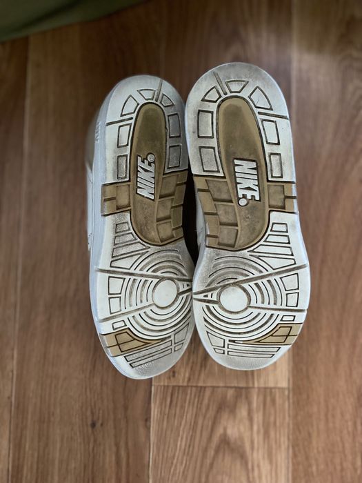 Nike Air - кросівки жіночі розмір 39,5-40