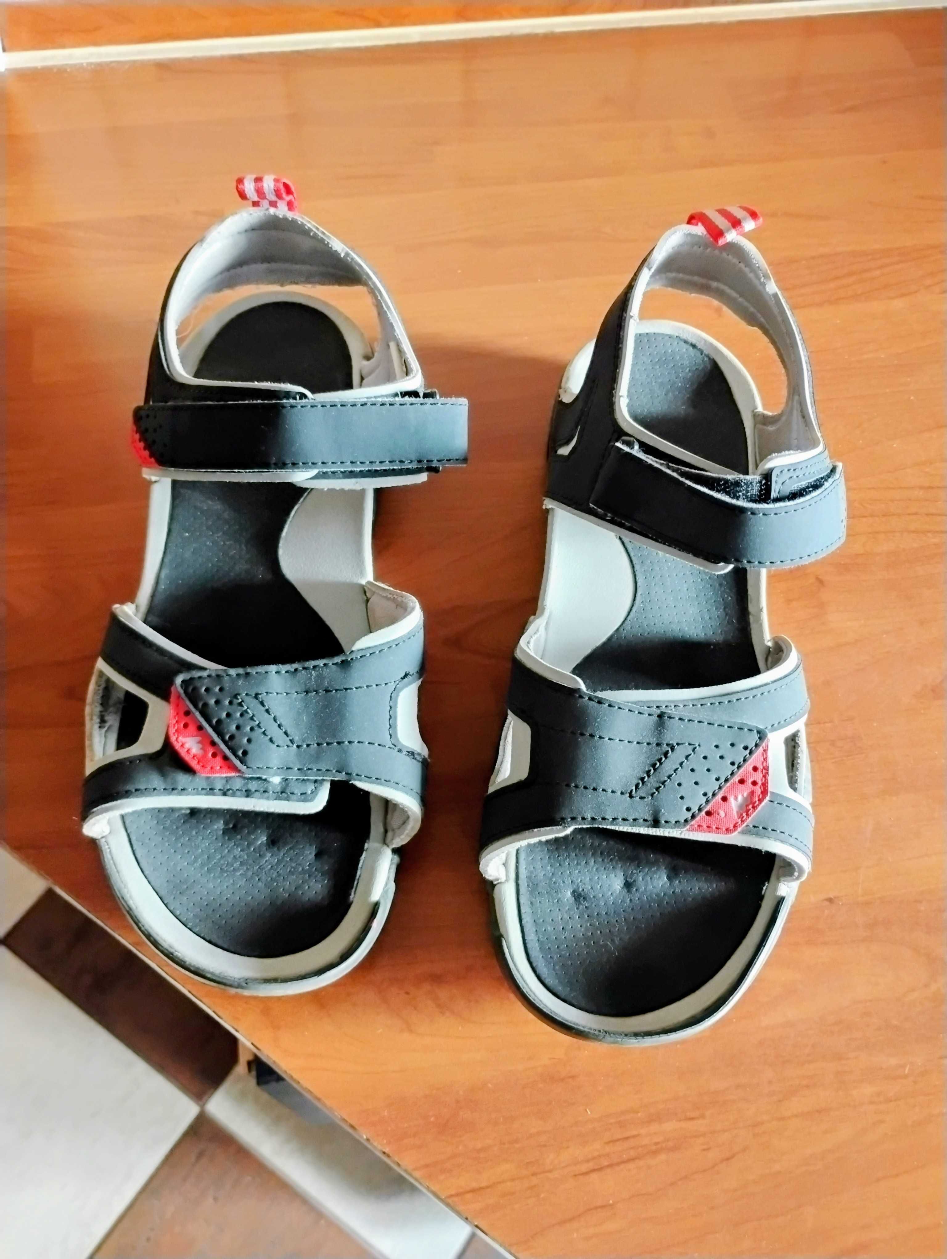 Sandały dla chłopca rozmiar 40, dł. wkładki 25.4 cm