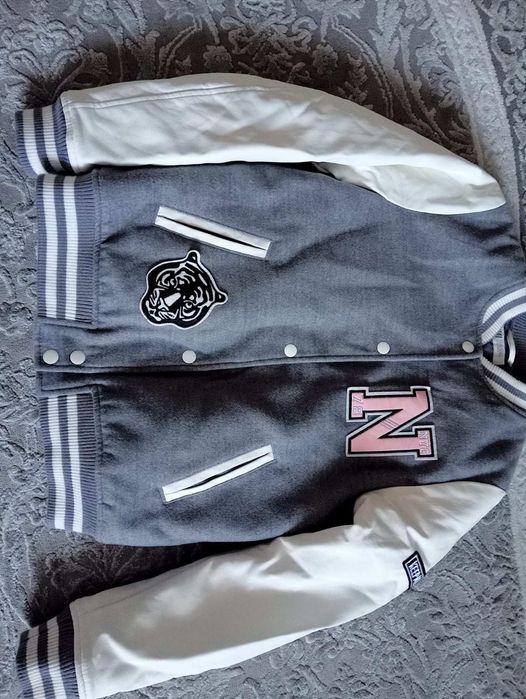 Куртка для дівчинки