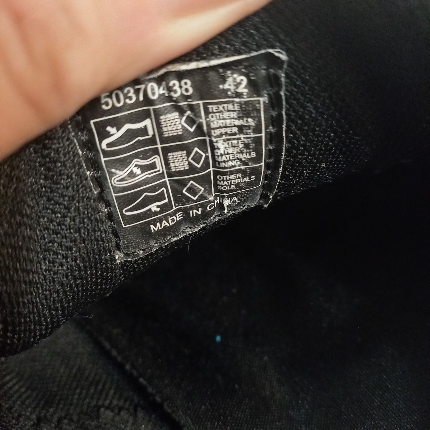Чоловічі оригінальні кросівки Hugo Boss