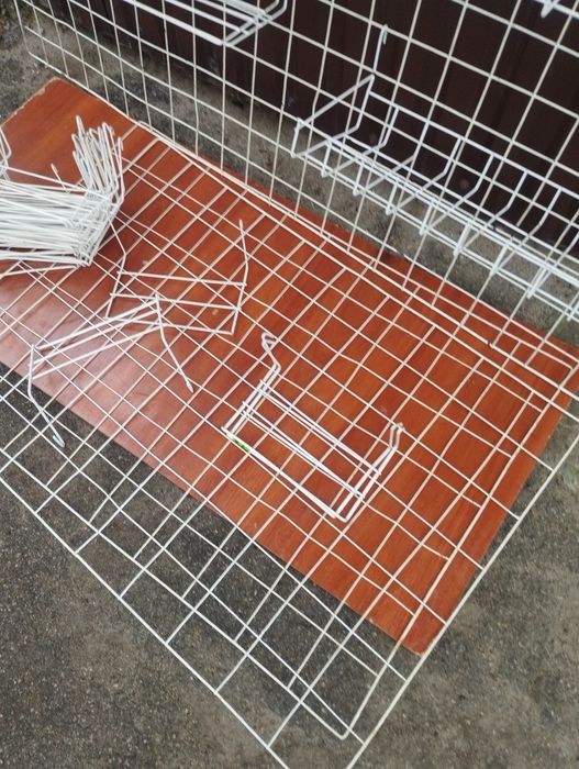 Подставки для обуви,шапок и т.д.