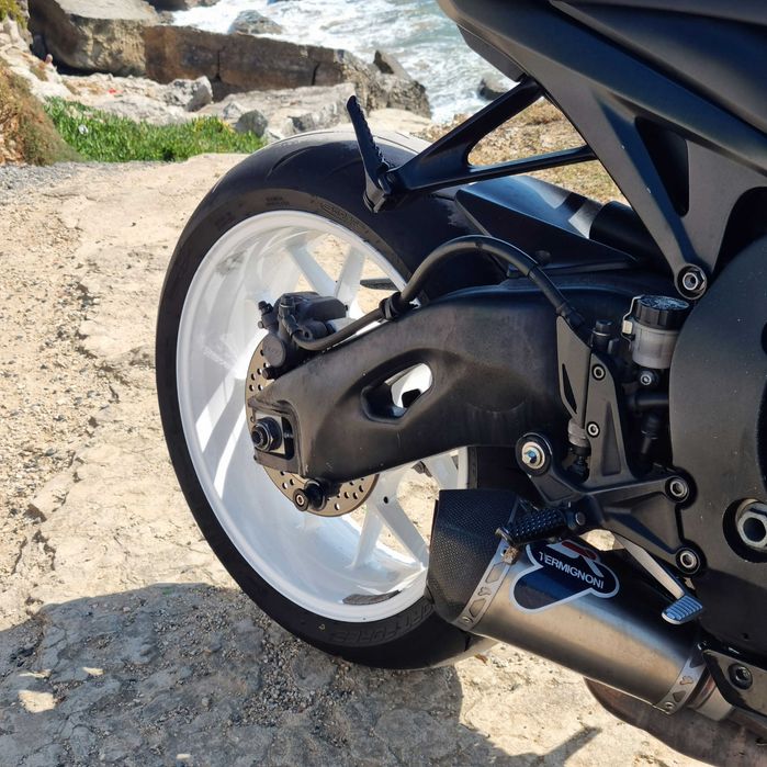 Honda cbr 1000 rr