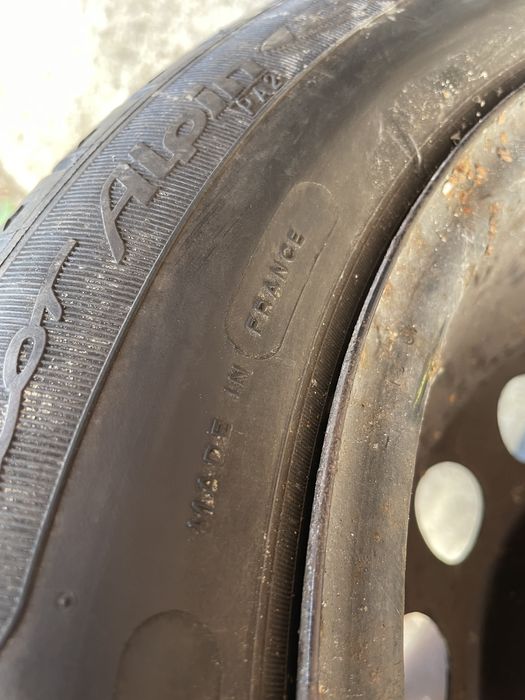 Комплект дисків із зимньою резиною 5x120 205/55R16