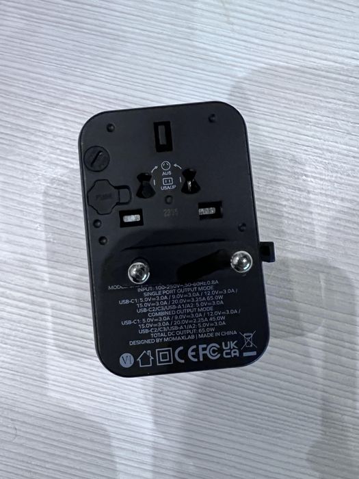 Зарядний пристрій  Momax GaN Tech 65w