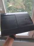 PlayStation 3 super slim 500gb i Xbox 360