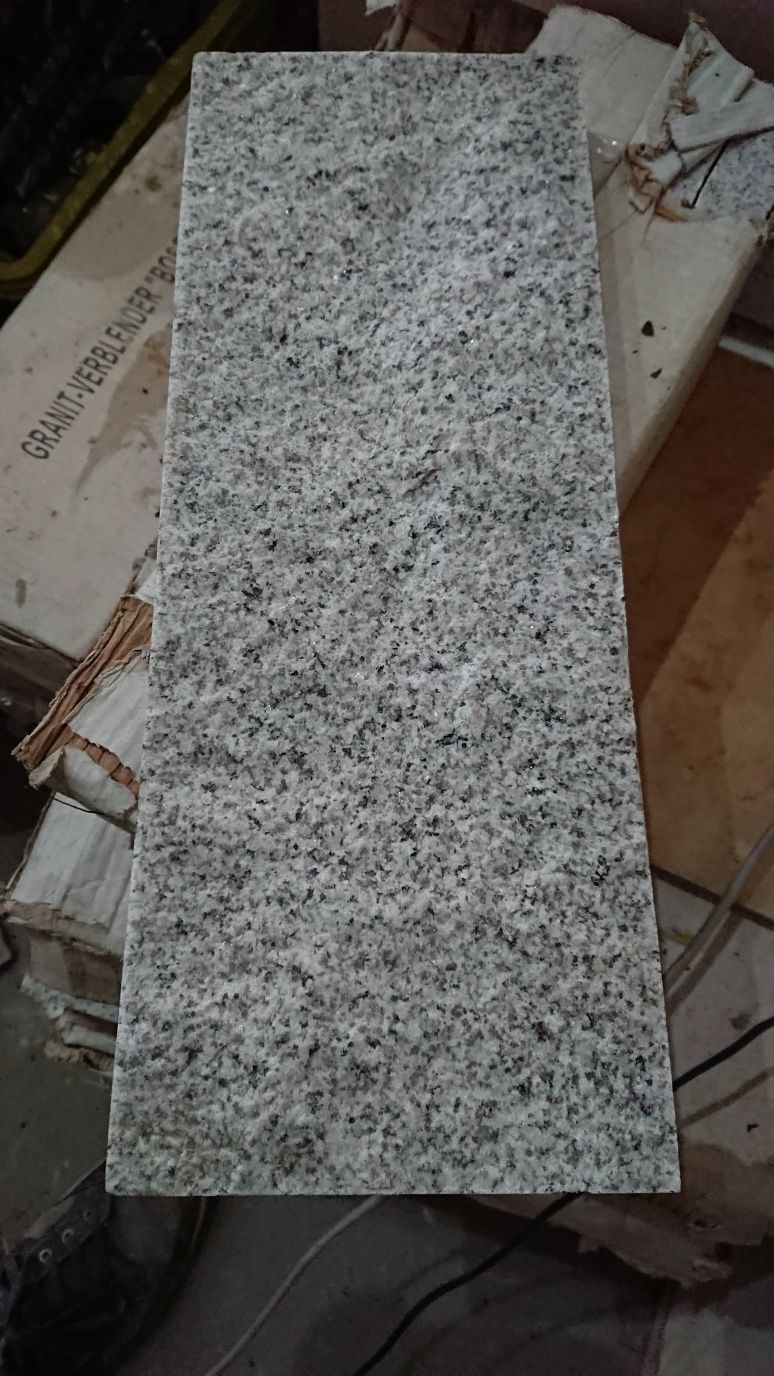 Granit Verblender Bossen 40x15 - nowy