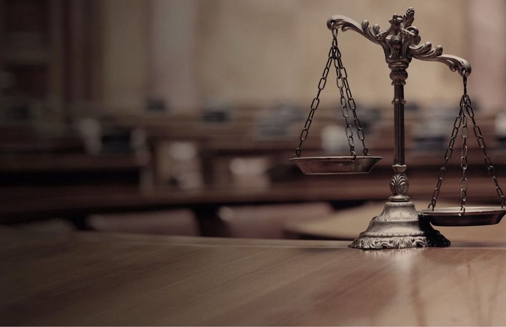 Юрист: скасування напису нотаріуса / Закриття виконавчого провадження