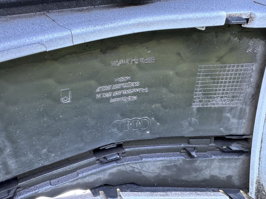 Zderzak Przedni Audi a4 b8 s-line 2012 rok