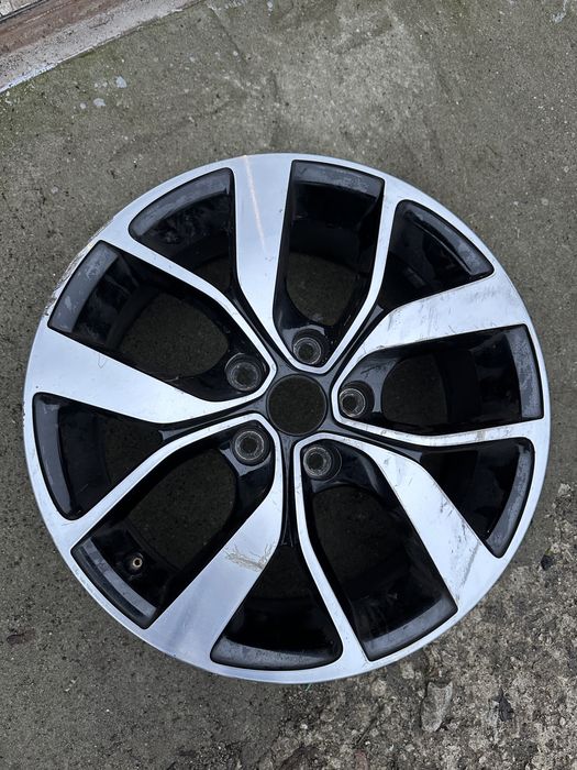 Диск Renault Megane 4 403002961r 17x7 et43 5x114, 3