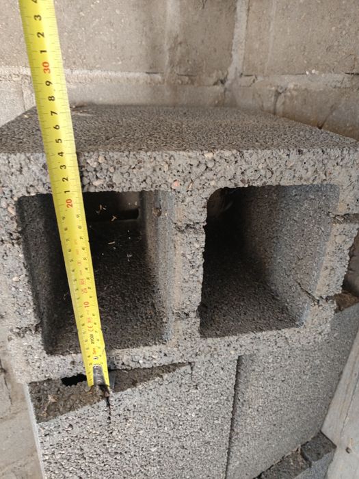 Pustak W2 wentylacyjny keramzytowy kominowy