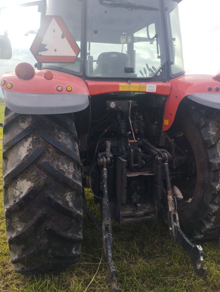 Massey Ferguson 6465