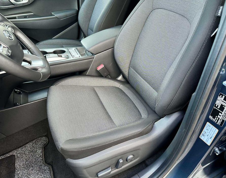 Продам Hyundai Kona, 64 кВт, 2022 року