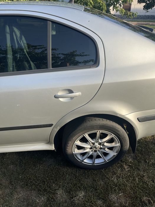 Шкода октавія тур