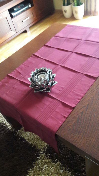 Bieżnik bordowy 45 x 140 nakładka bordo serweta -2 szt