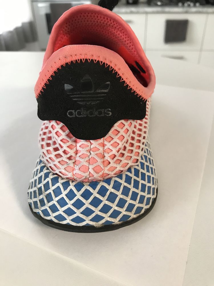 Кроссовки Adidas