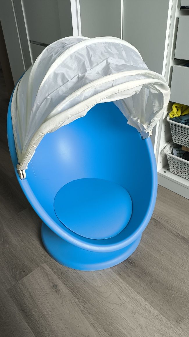Obrotowy fotel jajo Ikea Lomsk