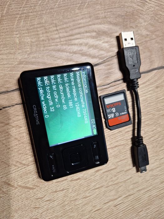 Odtwarzacz CREATIVE ZEN MX MP4 GB plus karta pamięci