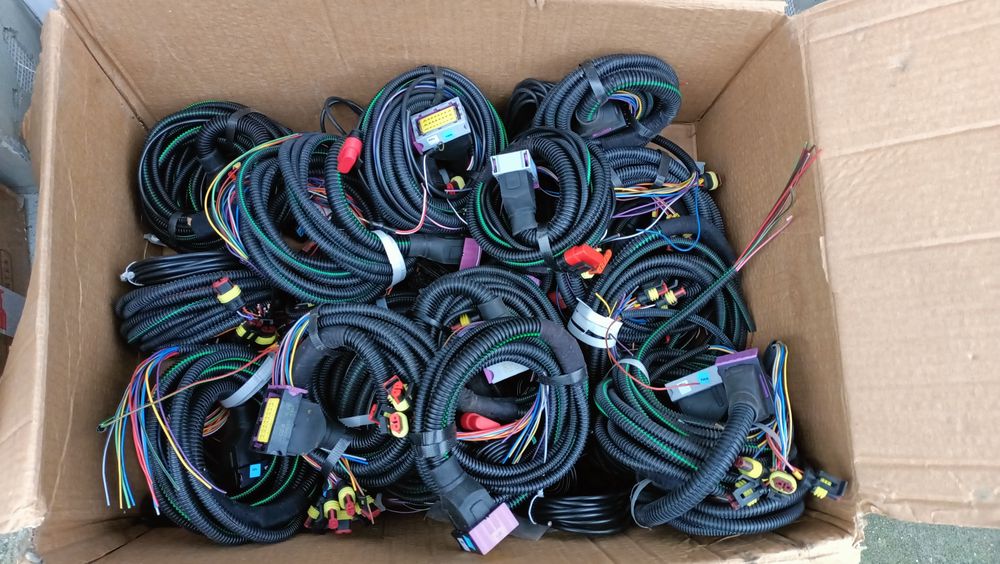 Wiązka samochodowa ,nowa