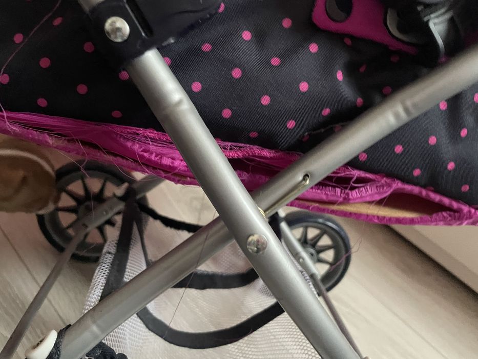 Дитяча іграшкова коляска