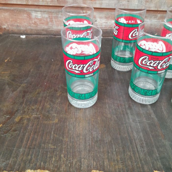 Kolekcionerskie szklanki coca coli 0,3 l