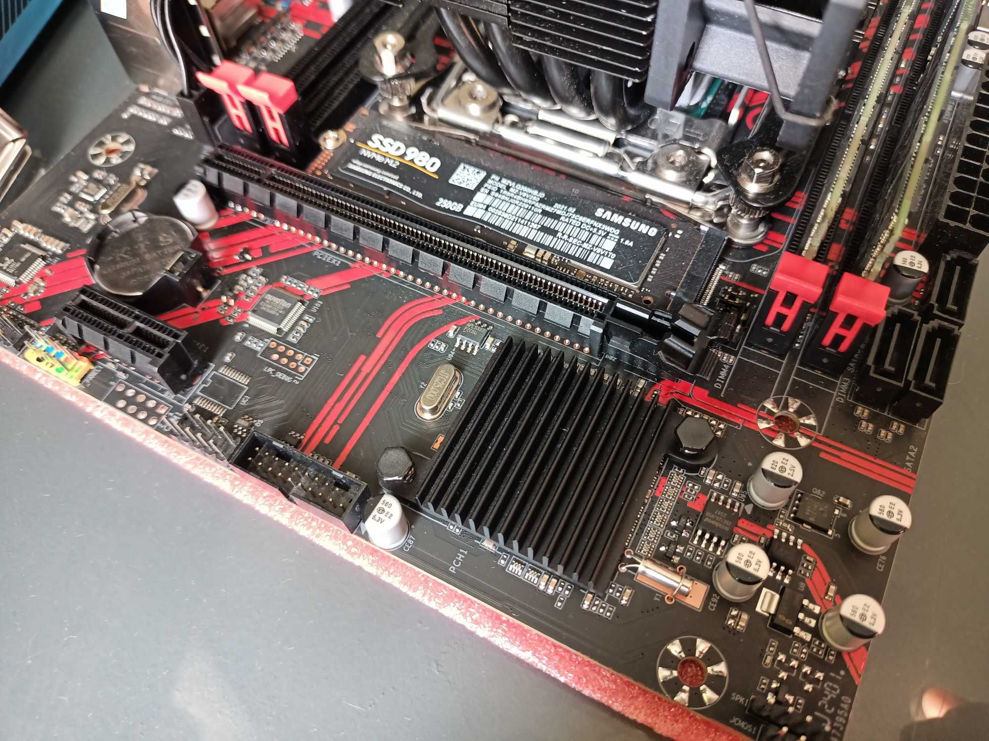 Intel Xeon 2666 V3 + Płyta Machinist + DDR3 32 GB 1600mhz + Chłodzenie