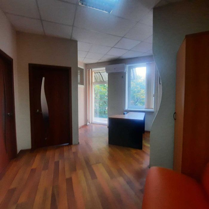 Продам 2к квартиру Центр Воскресенская Идеально под офис!