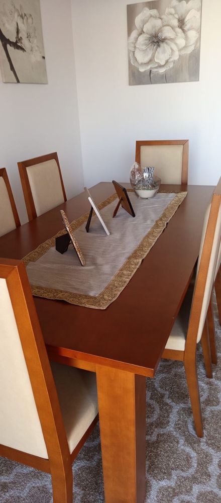 Mesa jantar extensivel em cerejeira com 6 cadeiras